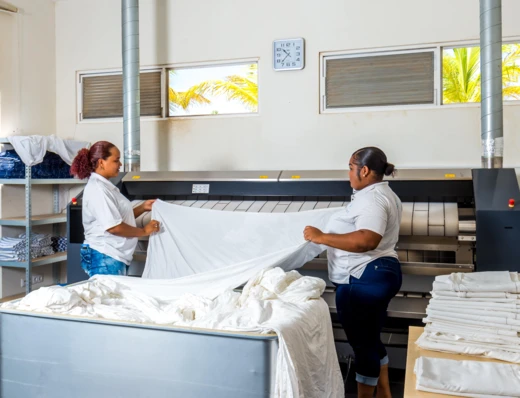 mangel-klant-delfins-beach-resort-laundry-expert