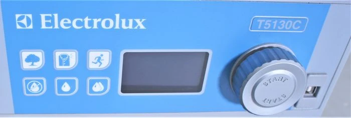 tweedehands-professionele-droger-wasdroger-electrolux-w5130C-bediening